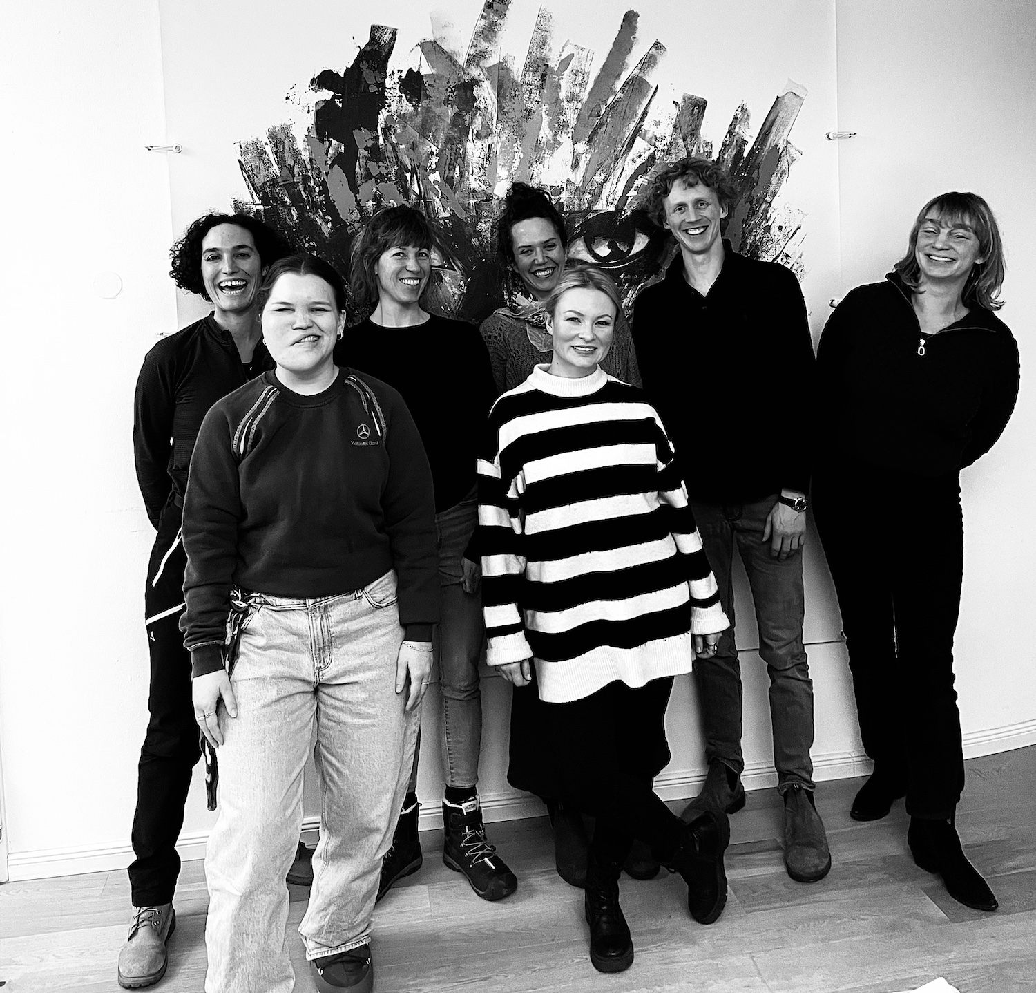 (v.l.n.r.) Victoria (Choreografin), Ellen (Choreografin), Pepita (Choreografin), Nora (Choreografin), Anastasia (Choreografin), Philipp (Choreograf), Karin (Projektleitung)