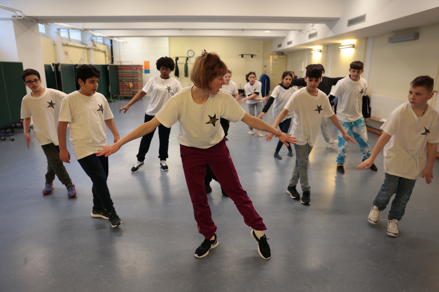 Tanzunterricht SJ 2023/24: Choreografie: Pepita Carstens, Goethe Schule Harburg ©»Step by Step«/AnjaBeutler.de